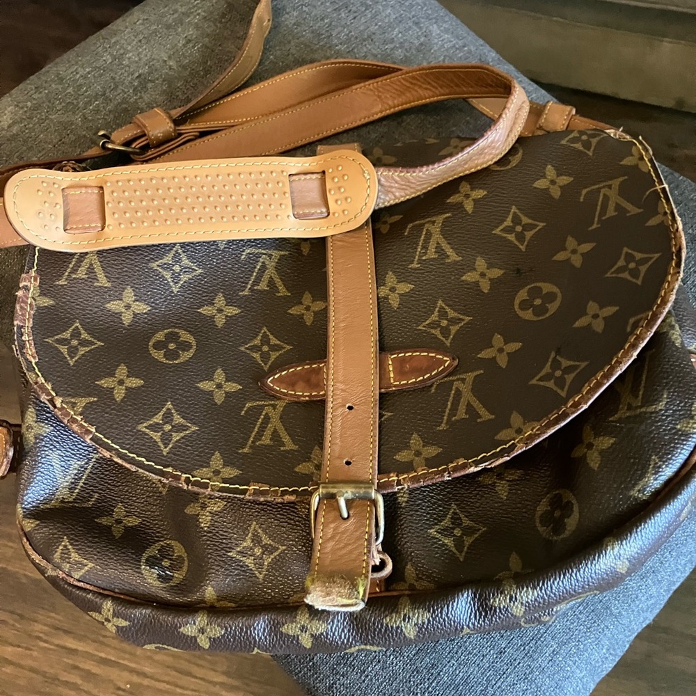 Louis Vuitton Tan and Brown Monogram Shoulder Bag